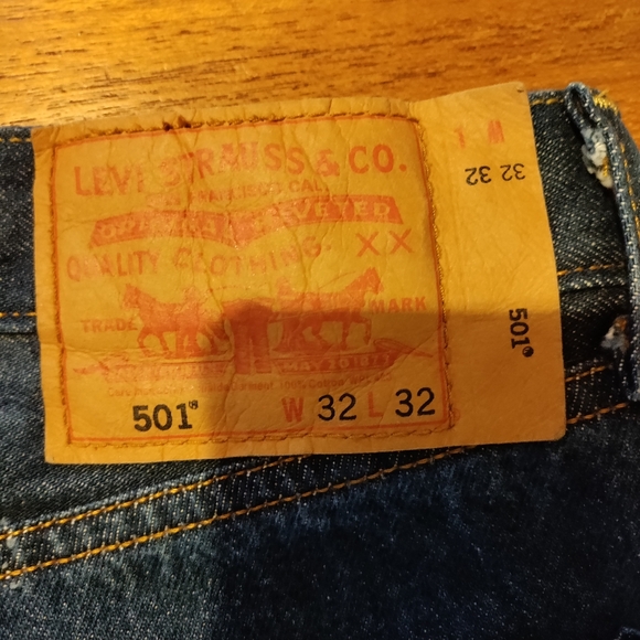 Vintage Levis 501s - Picture 7 of 7